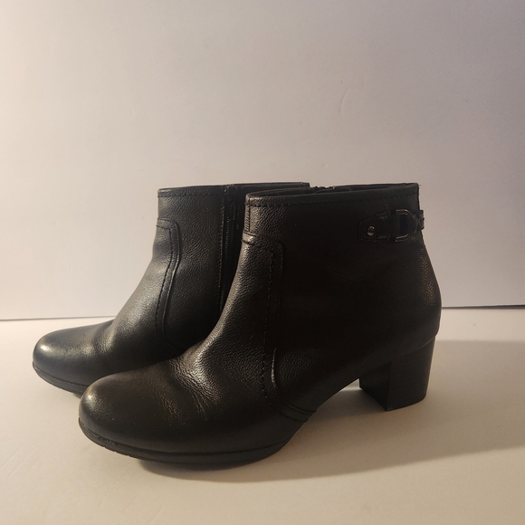 Marks & Spencer Black Leather Ankle Boots with Buckle Detail. US Size 8.5W. - Picture 2 of 10
